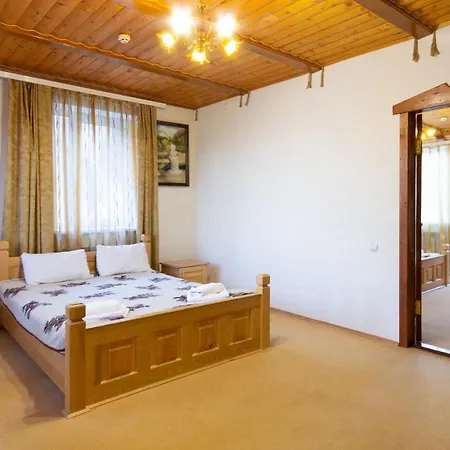 호텔 у мар'яни і назара *