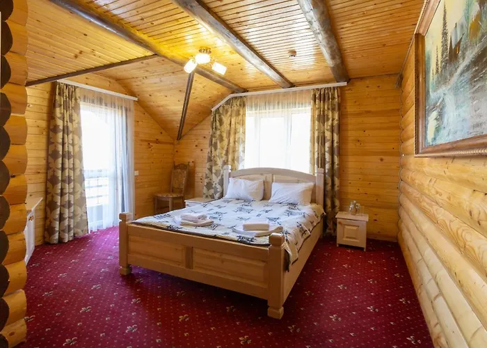 Otel у мар'яни і назара